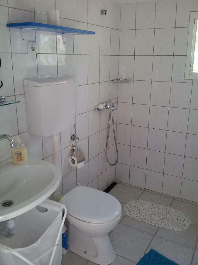 Robinson House Kata Villa Milna  Dış mekan fotoğraf
