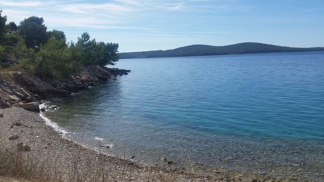 Robinson House Kata Villa Milna  Dış mekan fotoğraf